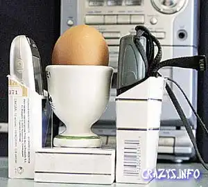 Как сварить яйцо с помощью двух мобильных