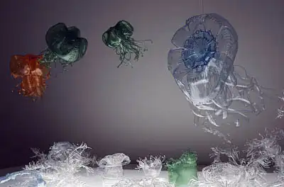 Морские обитатели из пластиковых бутылок