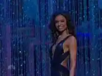 Мисс США упала во время конкурса Мисс Вселенная