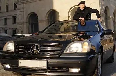 Звезды и их автомобили