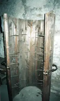 История пыток в тюрьме.