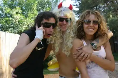 Фотообзор с дня рожденя с*ка Личности