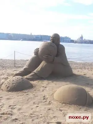 Скульптуры из песка 3