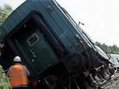 Крушение поезда Невский Экспресс (6 фото)