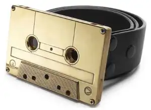 Семь удивительных вещей, которые можно сделать из старой магнитофонной кассеты