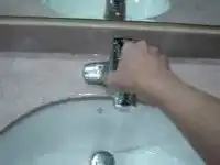 Как помыть руки в корейском отеле