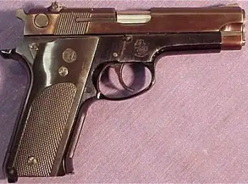 "Классические" пистолеты Smith&Wesson (США)