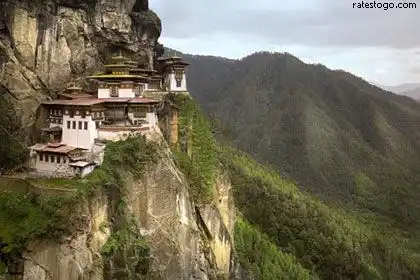 10 самых красивых монастырей мира