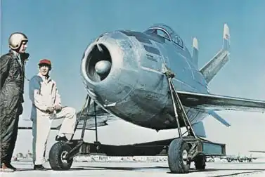 Стратегический бомбардировщик Convair B-36 (США)