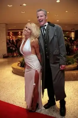 Памэла беременна?