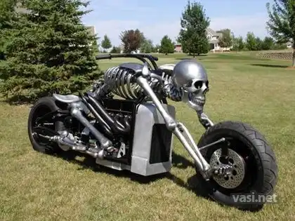 Мотоцикл-скелет