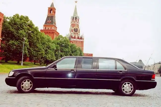 Машины, которые возили и возят первых лиц России
