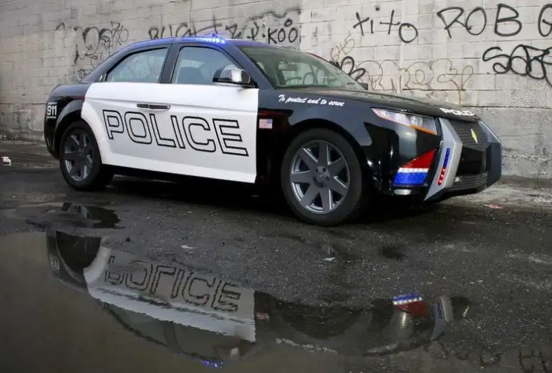 Carbon Motors E7. Полиция Нью-Йорка получила новые машины