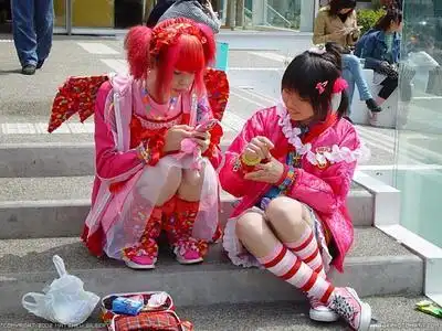Японская уличная мода - это безумие...