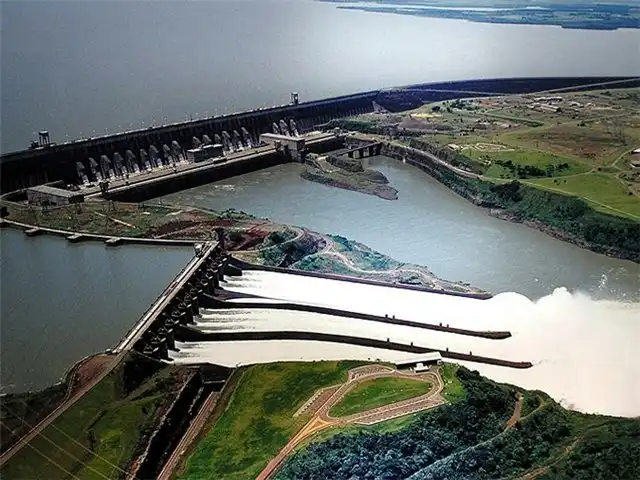 Мощные мировые ГЭС