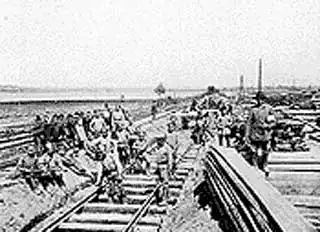 6 августа день Железнодорожных войск Российской Федерации