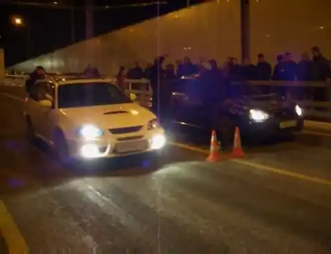 Toyota Caldina vs Subaru Impreza