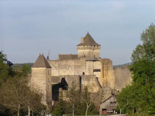 Старинные Замки мира , Замок Костельно,(Chateau de Castelnaud) Франция