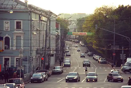 Самая длинная улица Москвы