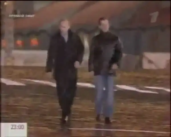 Путин и Медведев с озвучкой Карлсона
