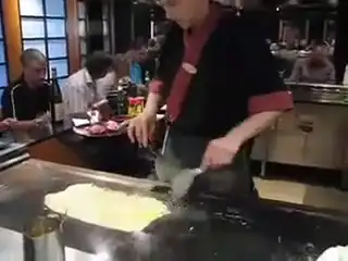 Профессиональное приготовление омлета с рисом