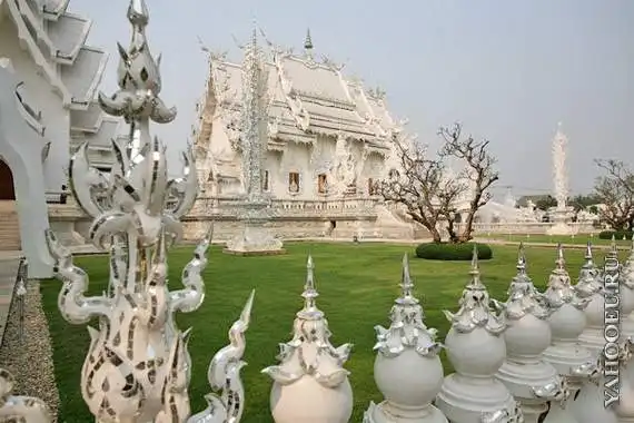Белый храм.
