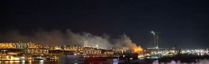 Сильнейший пожар на мосту во Владивостоке