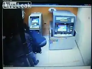 Кража денег с банкомата
