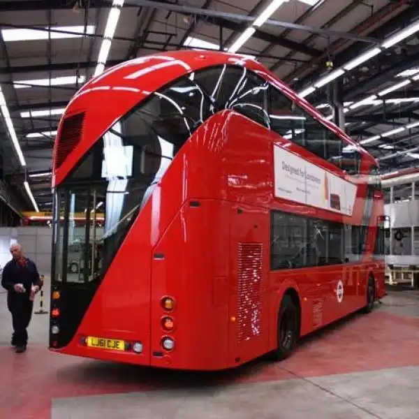 Новый взгляд на лондонский автобус.