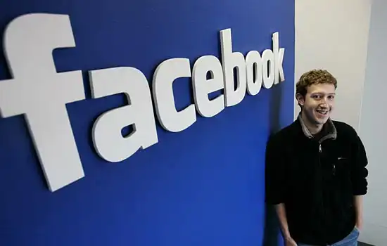25 фактов о "Facebook" + Бонус