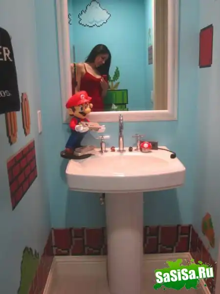 Туалет фанатки игры Супер Марио
