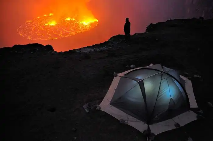Кратер вулкана Nyiragongo