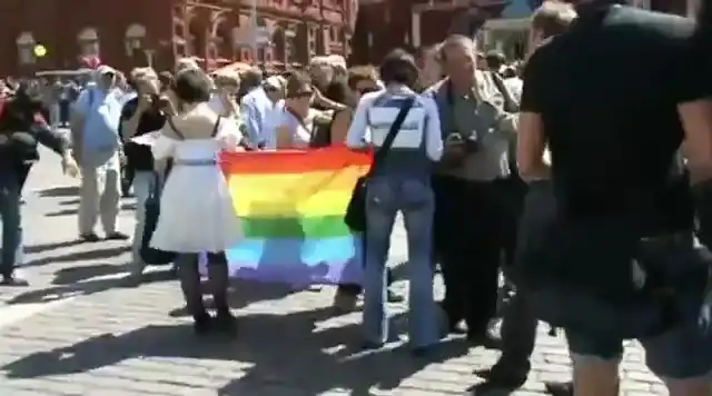 Разгон гей-парада 28 мая 2011 в Москве
