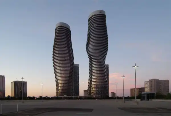 Небоскребы Absolute towers – новые «ворота» консервативного Торонто от китайских