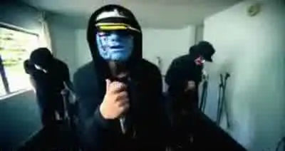 Hollywood Undead - Undead (Uncensored)
