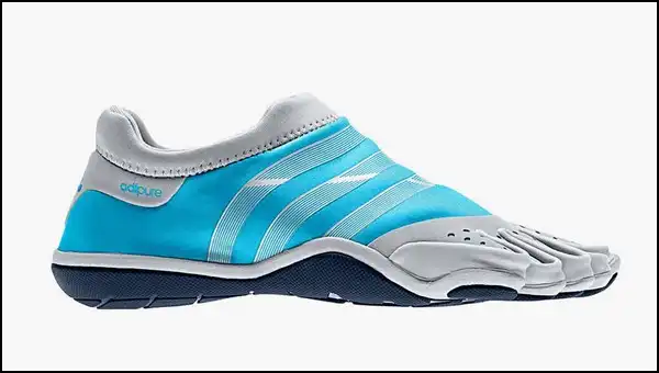 Идеальная обувь для тренировок в спортзале: новые кроссовки Adipure Trainer
