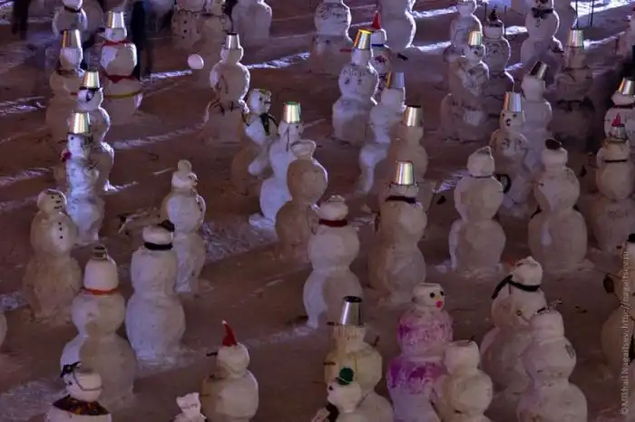 Парад снеговиков в Перми