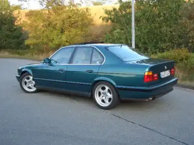 Спецверсии М5 e34