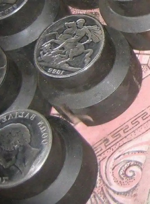 Почему нельзя покупать раритетные старинные монеты