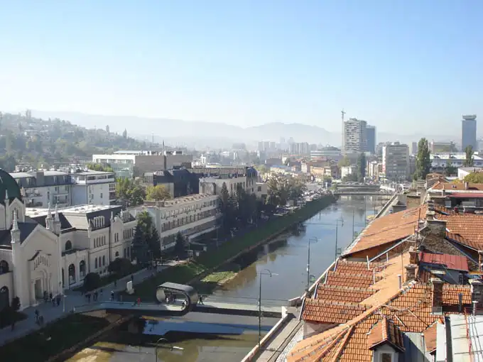 Мост Festina Lente в Сараево