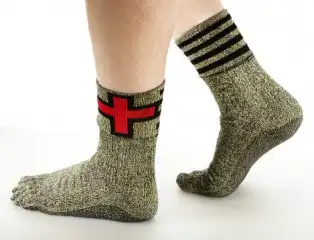 Швейцарцы выпустили носки, заменяющие обувь