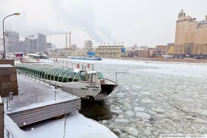 Москва-река зимой