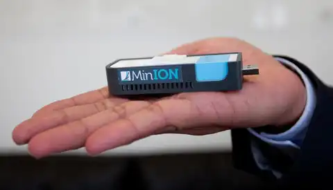 На рынок выходит дешифратор ДНК в виде USB-флэшки
