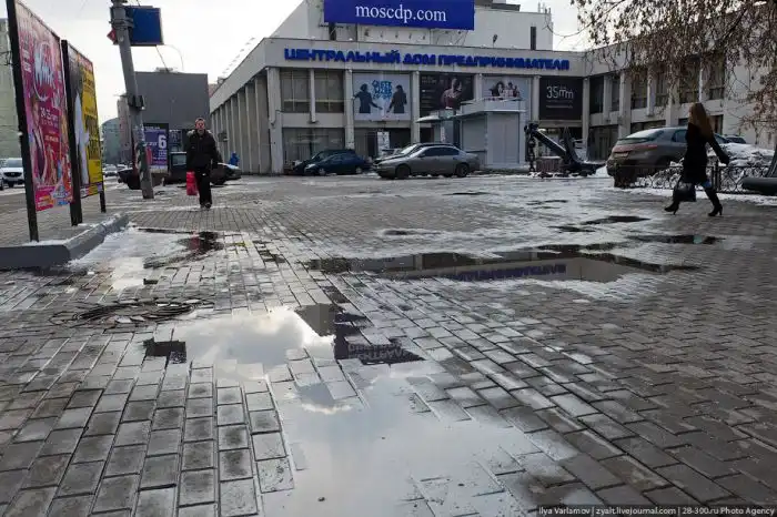 Московская плитка после зимы