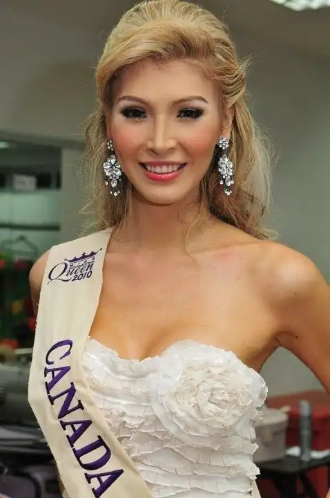 Участницу конкурса "Мисс Вселенная" дисквалифицировали