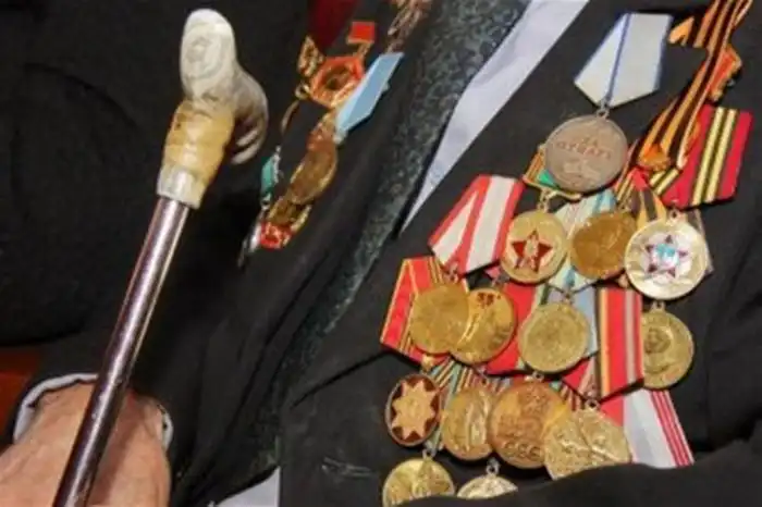 Ветеран убил грабителя, защищая свои медали