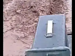 Танк Т-90 в грязи