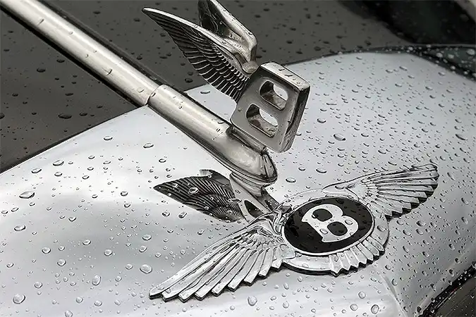 Bentley выпустит бронированные авто