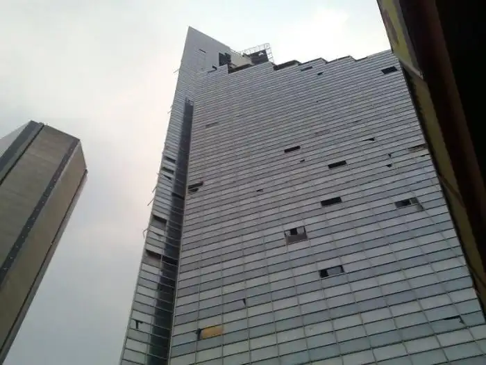 Уникальные многоэтажные трущобы Каракаса