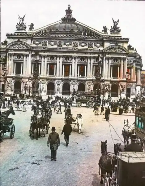 Париж 1900-х годов по сравнению с Парижем сегодня